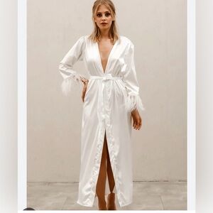 Bridal robe. Size XS